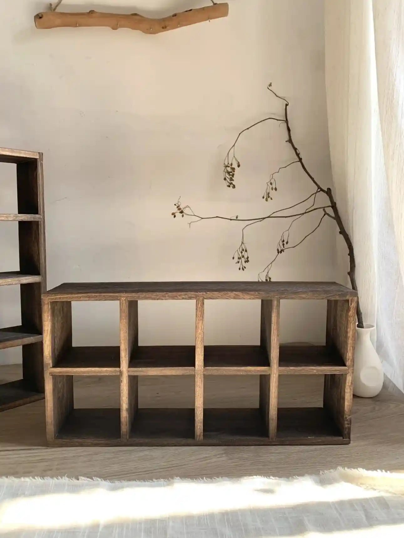 「Old Soul」Solid wood storage rack