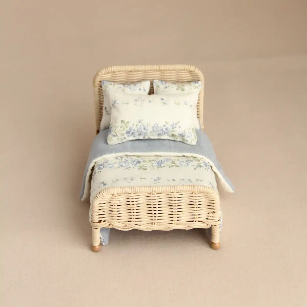Handmade Wicker Bed Dollhouse Furniture