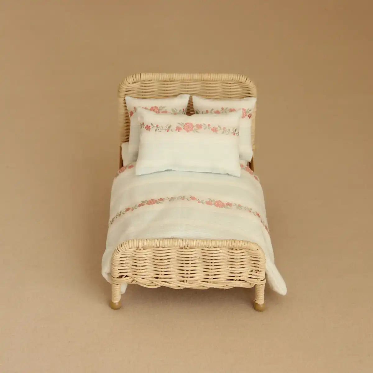 Handmade Wicker Bed Dollhouse Furniture