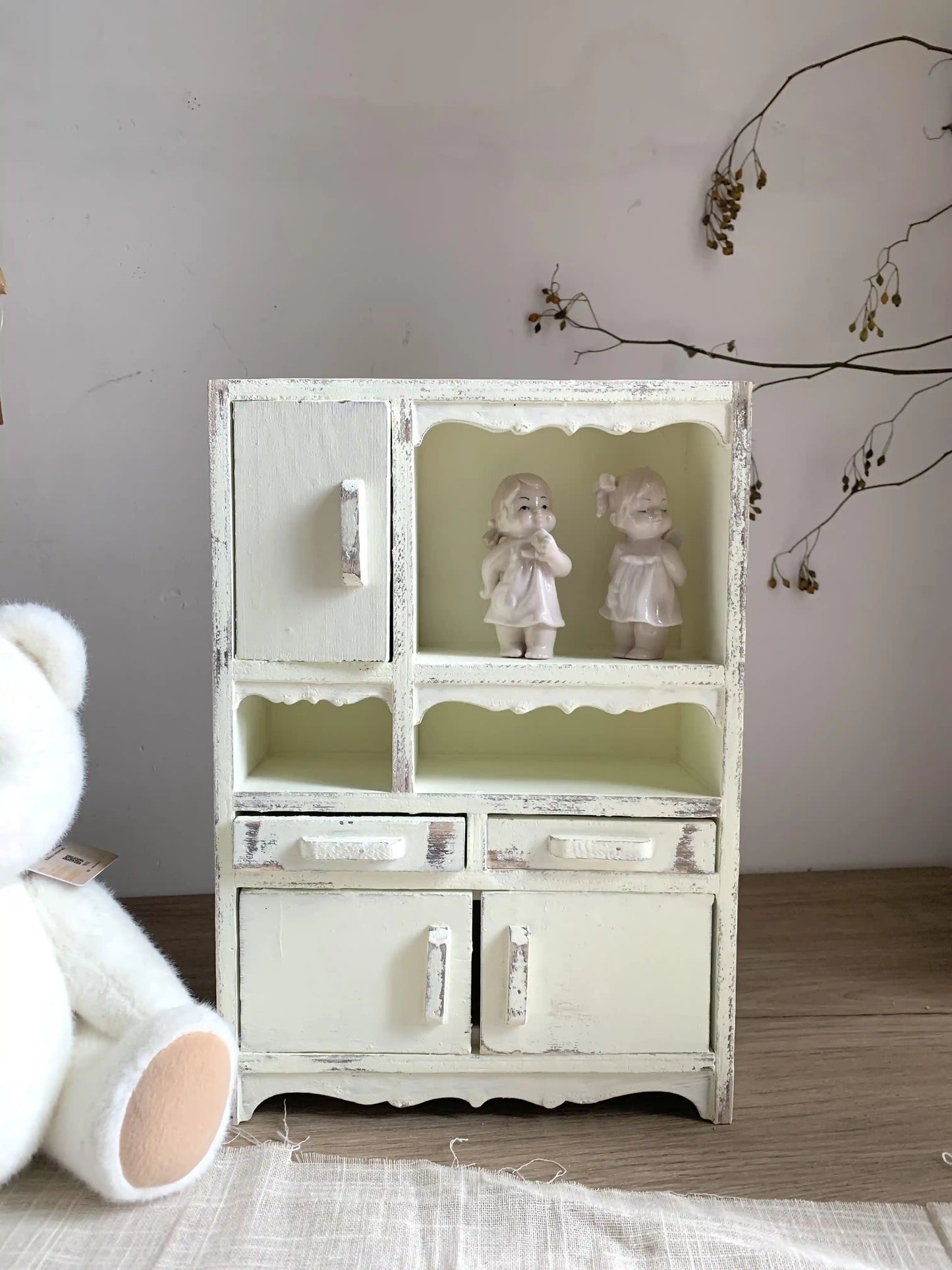 「Old Soul」Noble Multifunctional cabinet